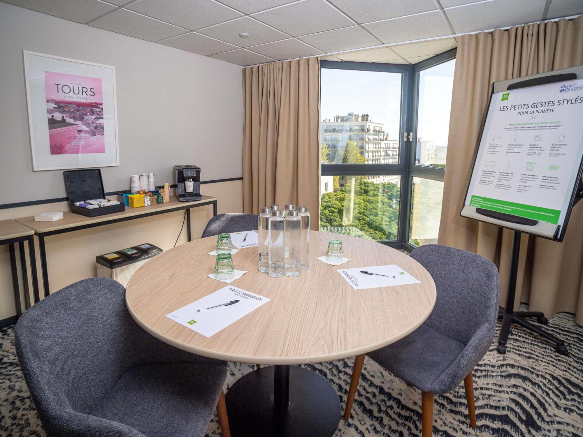Hotel Ibis Styles Tours Centre Zewnętrze zdjęcie